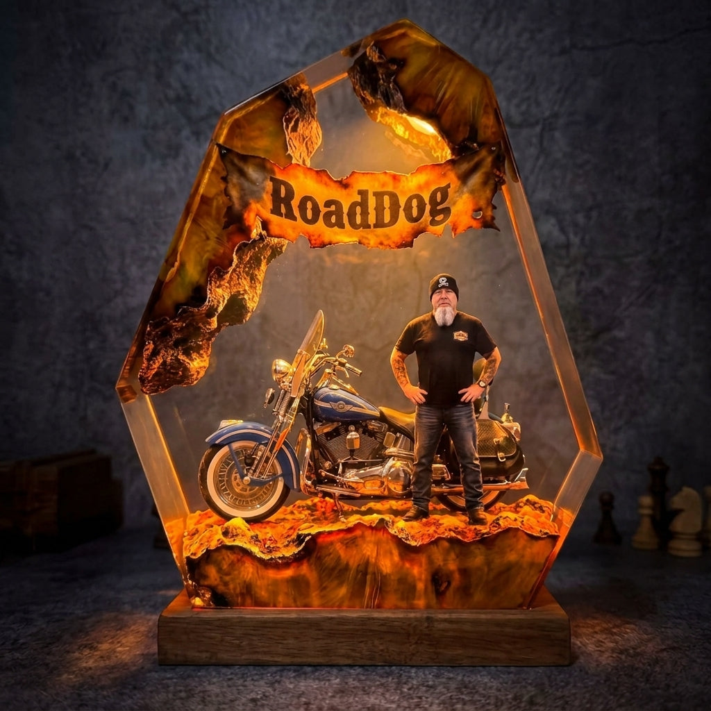 Haley's Lamps™ - Street Glide Resin Lamp