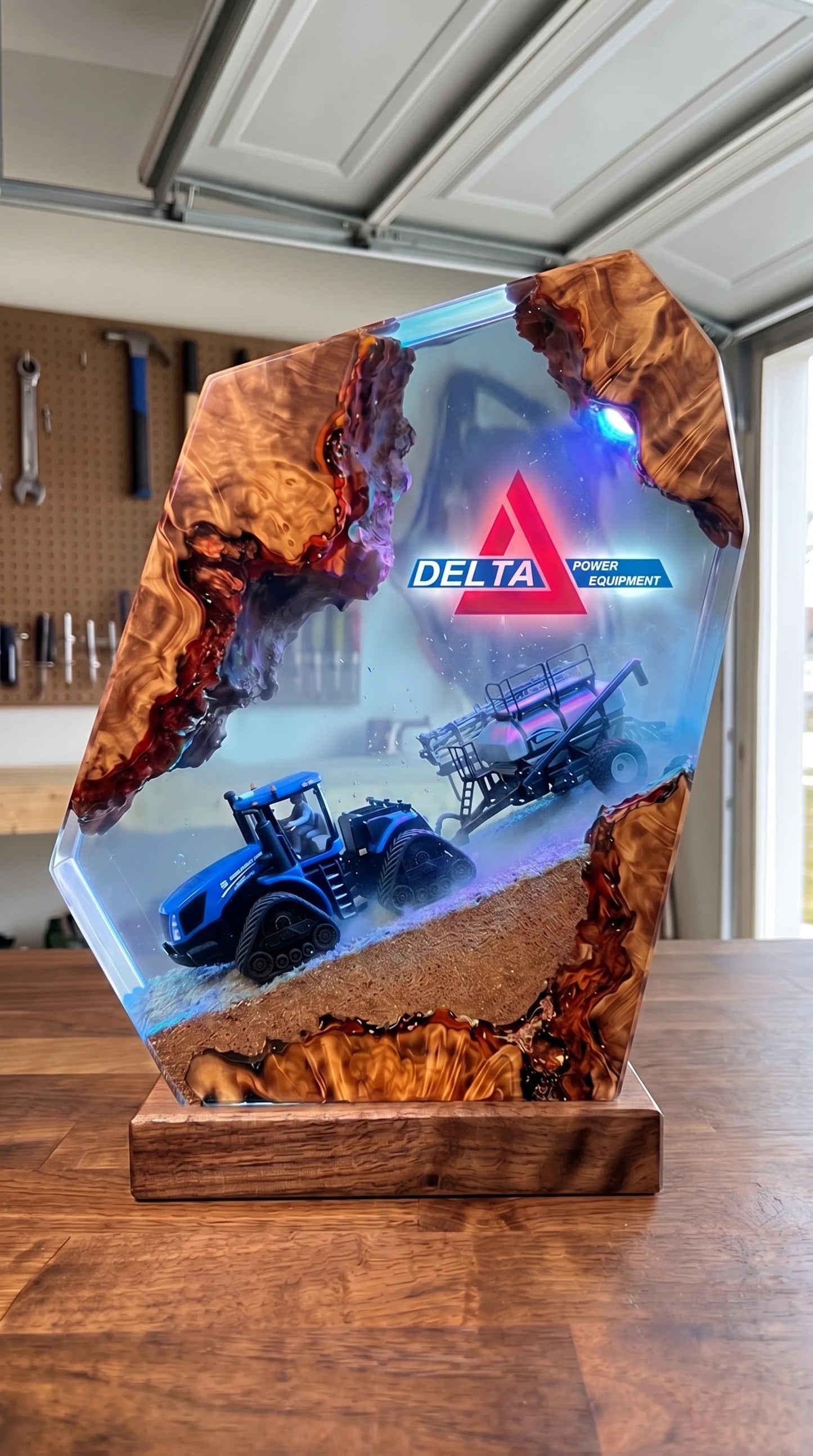Farmer Lamps® - Delta Power Equipment