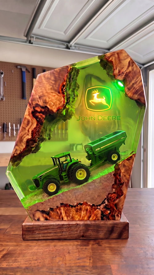Farmer Lamps® - John Deere 8240